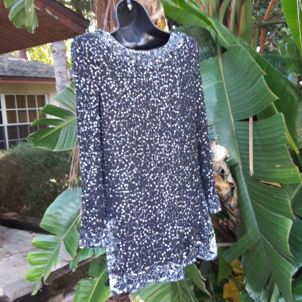 Vintage beaded and sequin tunic - Picture 6 of 11